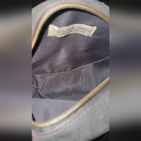 T-shirt and jeans purse - Picture 2 of 4